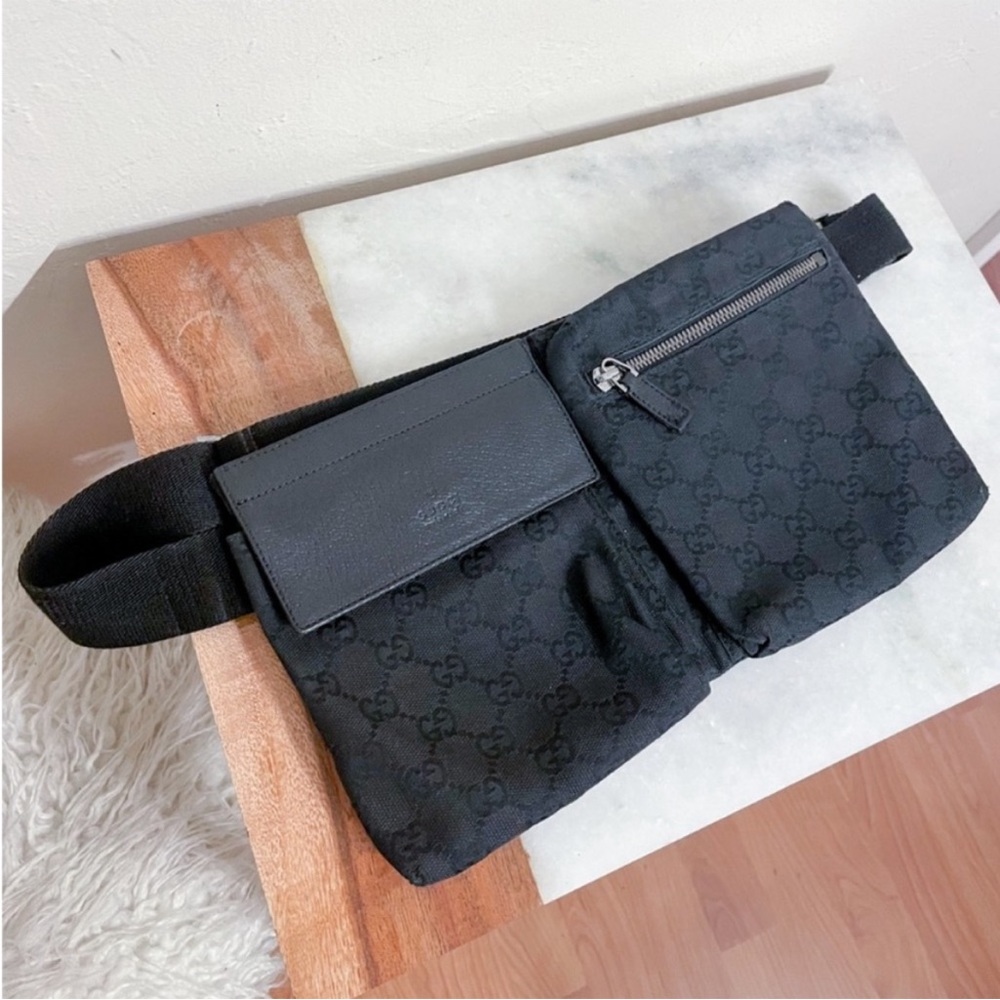 Vintage GUCCI GG Supreme Canvas & Leather Waist Bum Bag Black